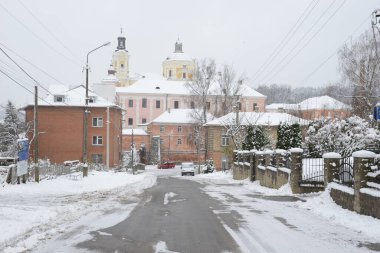 Eski şehrin tarihi kısmı. Dönüşüm Katedrali. Büyük kilise.