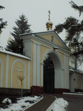  Manastır Epifani Manastırı. Harika bir kilise.         