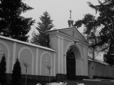  Manastır Epifani Manastırı. Harika bir kilise.         