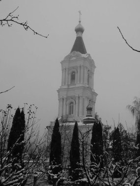  Manastır Epifani Manastırı. Harika bir kilise.         