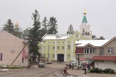 Eski şehrin tarihi kısmı. Epifani Manastırı 'nı inşa eden manastır. Büyük eski ortodoks kilisesi.