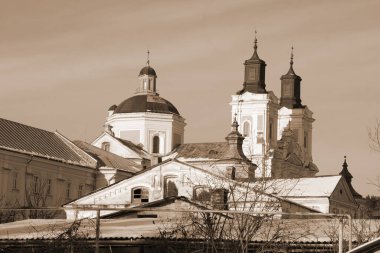 Eski şehrin tarihi kısmı. Dönüşüm Katedrali. Büyük kilise.