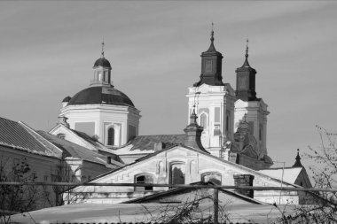Eski şehrin tarihi kısmı. Dönüşüm Katedrali. Büyük kilise.