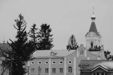 Eski şehrin tarihi kısmı. Epifani Manastırı 'nı inşa eden manastır. Büyük eski ortodoks kilisesi.