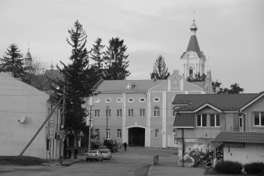Eski şehrin tarihi kısmı. Epifani Manastırı 'nı inşa eden manastır. Büyük eski ortodoks kilisesi.