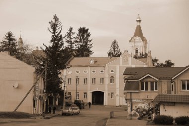 Eski şehrin tarihi kısmı. Epifani Manastırı 'nı inşa eden manastır. Büyük eski ortodoks kilisesi.