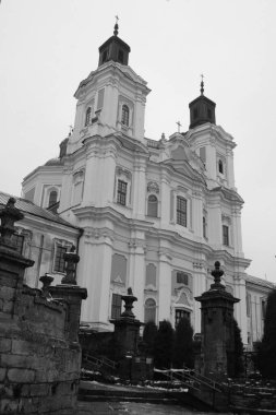 Şekil Değiştirme Katedrali. Harika bir kilise.