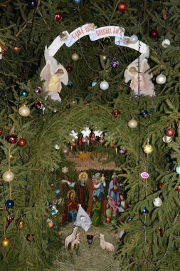 Manastırda Noel doğumu sahnesi