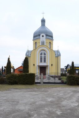  Kutsal Bakire Kilisesi