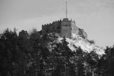 General view of the Castle Hill.General view of the Castle Hill