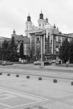 Eski şehrin tarihi kısmı. Dönüşüm Katedrali. Büyük kilise.