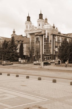 Eski şehrin tarihi kısmı. Dönüşüm Katedrali. Büyük kilise.