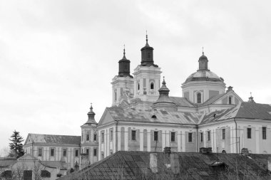 Eski şehrin tarihi kısmı. Dönüşüm Katedrali. Büyük kilise.