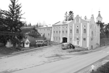 Eski şehrin tarihi kısmı. Epifani Manastırı 'nı inşa eden manastır. Büyük eski ortodoks kilisesi.