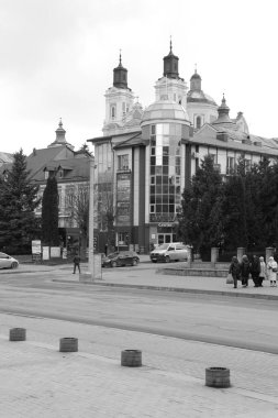 Eski şehrin tarihi kısmı. Dönüşüm Katedrali. Büyük kilise.