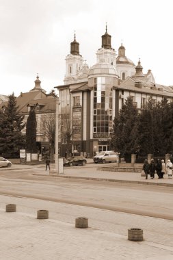 Eski şehrin tarihi kısmı. Dönüşüm Katedrali. Büyük kilise.