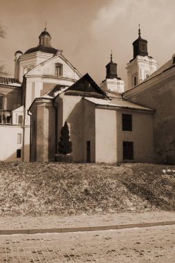 Eski şehrin tarihi kısmı. Dönüşüm Katedrali. Büyük kilise. 