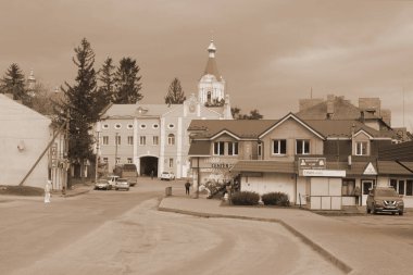 Eski şehrin tarihi kısmı. Epifani Manastırı 'nı inşa eden manastır. Büyük eski ortodoks kilisesi.