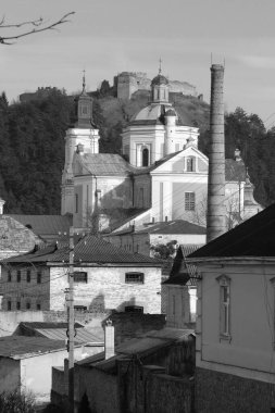 Eski şehrin tarihi kısmı. Dönüşüm Katedrali. Büyük kilise.