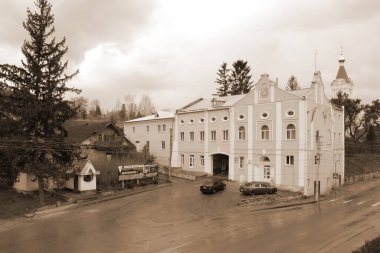 Eski şehrin tarihi kısmı. Epifani Manastırı 'nı inşa eden manastır. Büyük eski ortodoks kilisesi.