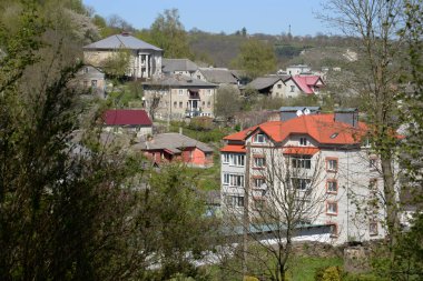 Pencereden şehre olan manzara.