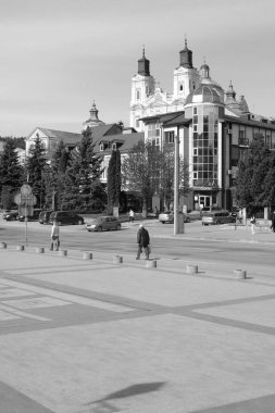 Eski şehrin tarihi kısmı. Dönüşüm Katedrali. Büyük kilise.