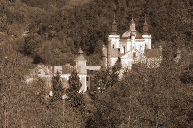 Şekil Değiştirme Katedrali