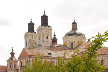 Şekil Değiştirme Katedrali