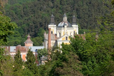 Şekil Değiştirme Katedrali