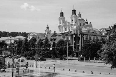 Eski şehrin tarihi kısmı. Dönüşüm Katedrali. Büyük kilise.