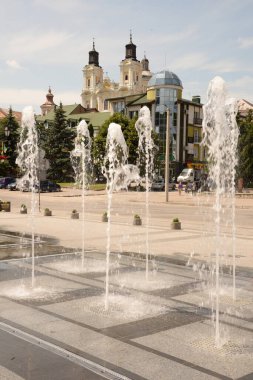 Eski şehrin tarihi kısmı. Dönüşüm Katedrali. Büyük kilise.