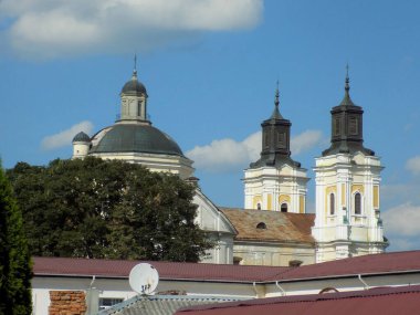 Şekil Değiştirme Katedrali          