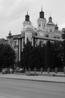 Eski şehrin tarihi kısmı. Dönüşüm Katedrali. Büyük kilise.