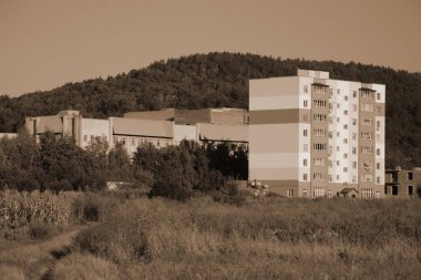 Pencereden şehre olan manzara.