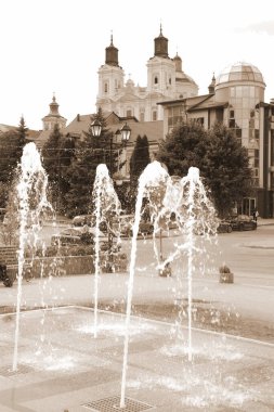 Eski şehrin tarihi kısmı. Dönüşüm Katedrali. Büyük kilise.