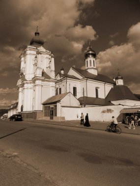  Aziz Niklas Katedrali (Fransisken Manastırı). Eski büyük kilise.          