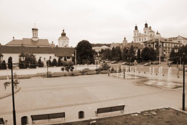 Eski şehrin tarihi kısmı. Dönüşüm Katedrali. Büyük kilise. Aziz Niklas Katedrali (Fransisken Manastırı). Eski büyük kilise.