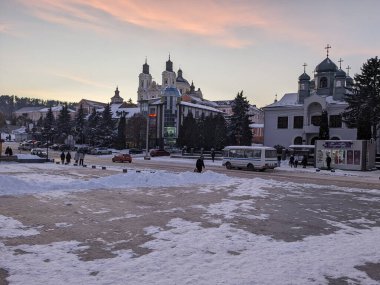 Eski şehrin tarihi kısmı. Dönüşüm Katedrali. Büyük kilise.