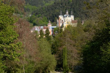 Şekil Değiştirme Katedrali