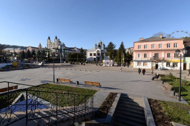 Eski şehrin tarihi kısmı. Dönüşüm Katedrali. Büyük kilise.