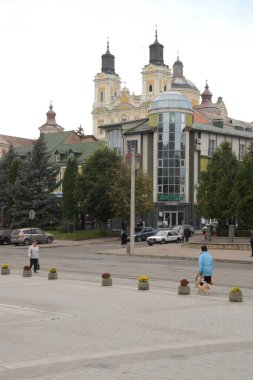 Eski şehrin tarihi kısmı. Dönüşüm Katedrali. Büyük kilise.