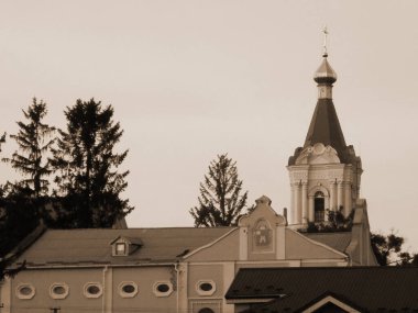 Manastır Epifani Manastırı. Harika bir kilise.          