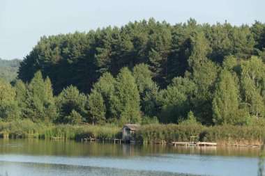 Ikva Nehri, Styr 'ın (Dinyeper Havzası) sağ koludur.)