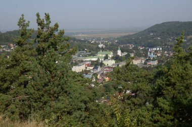 Eski şehrin tarihi kısmı. Epifani Manastırı 'nı inşa eden manastır. Büyük eski ortodoks kilisesi.