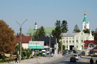 Eski şehrin tarihi kısmı. Epifani Manastırı 'nı inşa eden manastır. Büyük eski ortodoks kilisesi. 