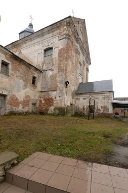 St. Nicholasdaki manastır. Büyük eski ortodoks kilisesi..