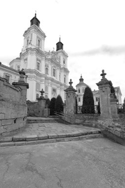 Şekil Değiştirme Katedrali 