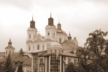 Şekil Değiştirme Katedrali. Eski şehrin tarihi kısmı.