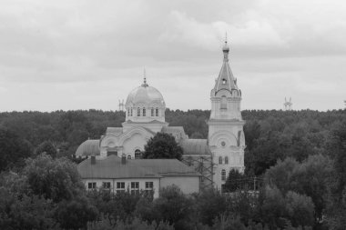 Kutsal Diriliş Kilisesi, 1591 yılından kalma bir mimari anıttır..