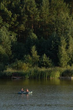Ikva Nehri, Styr 'ın (Dinyeper Havzası) sağ koludur.)